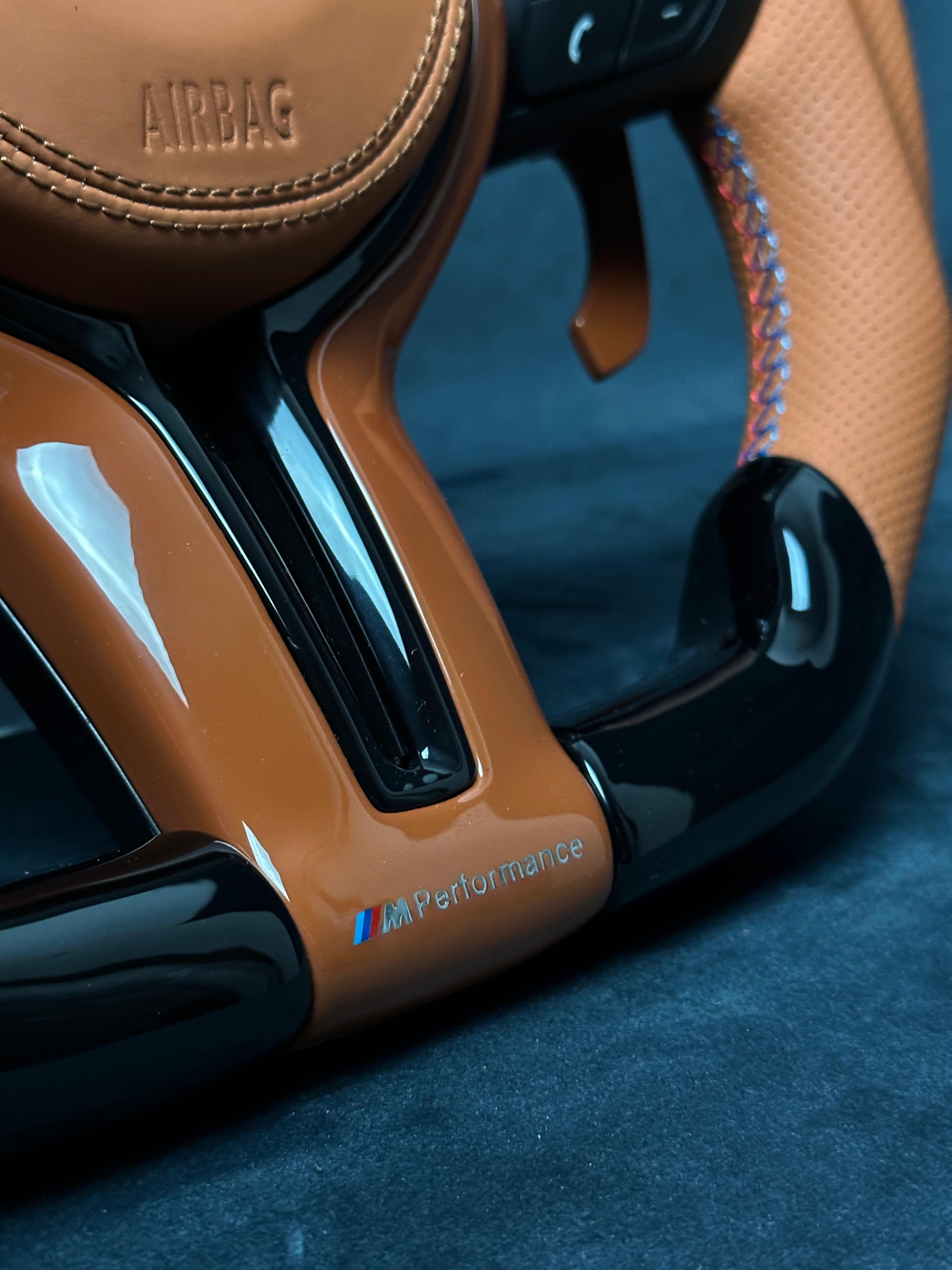 Volan BMW Gloss Black