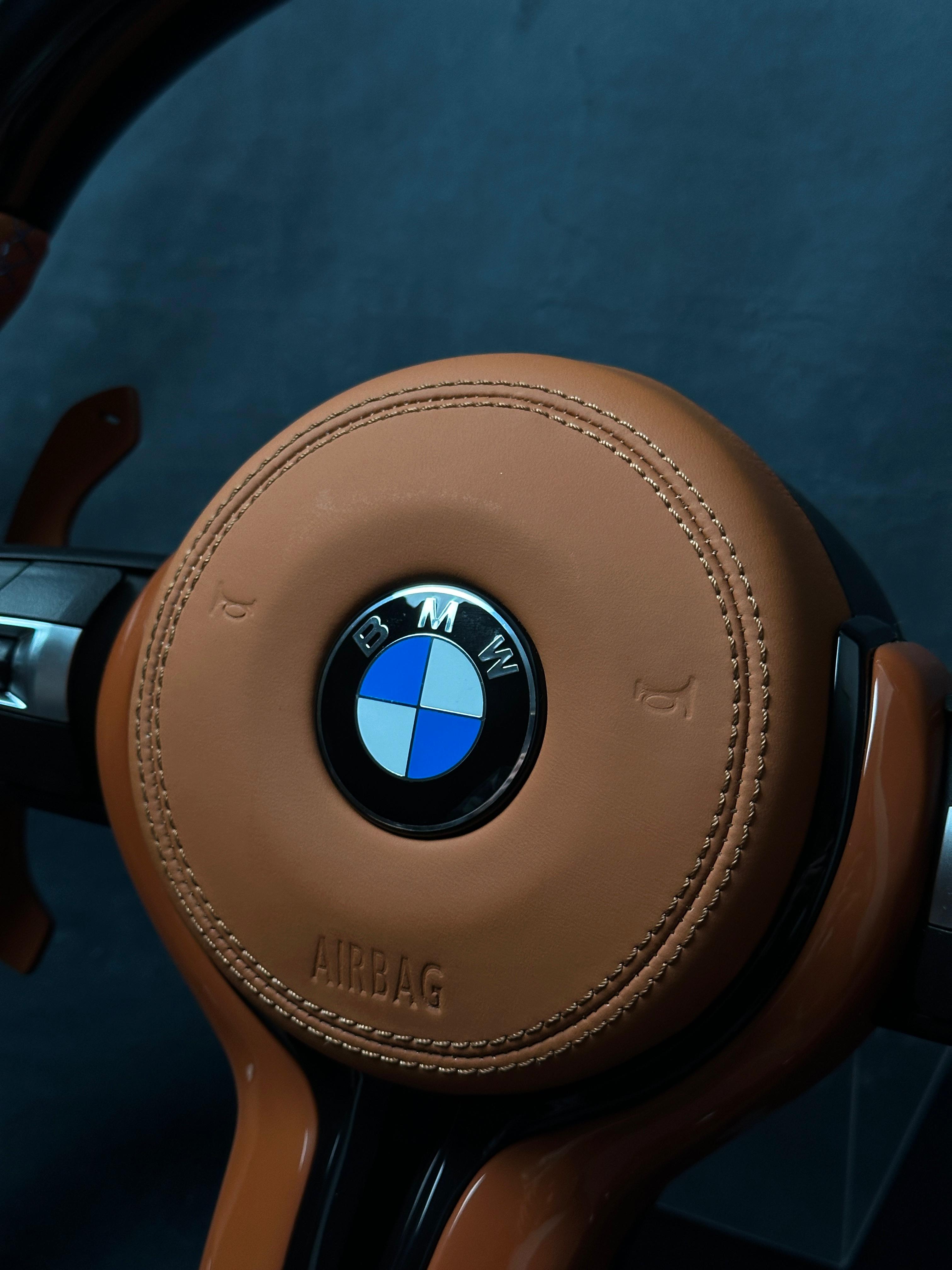 Volan BMW Gloss Black