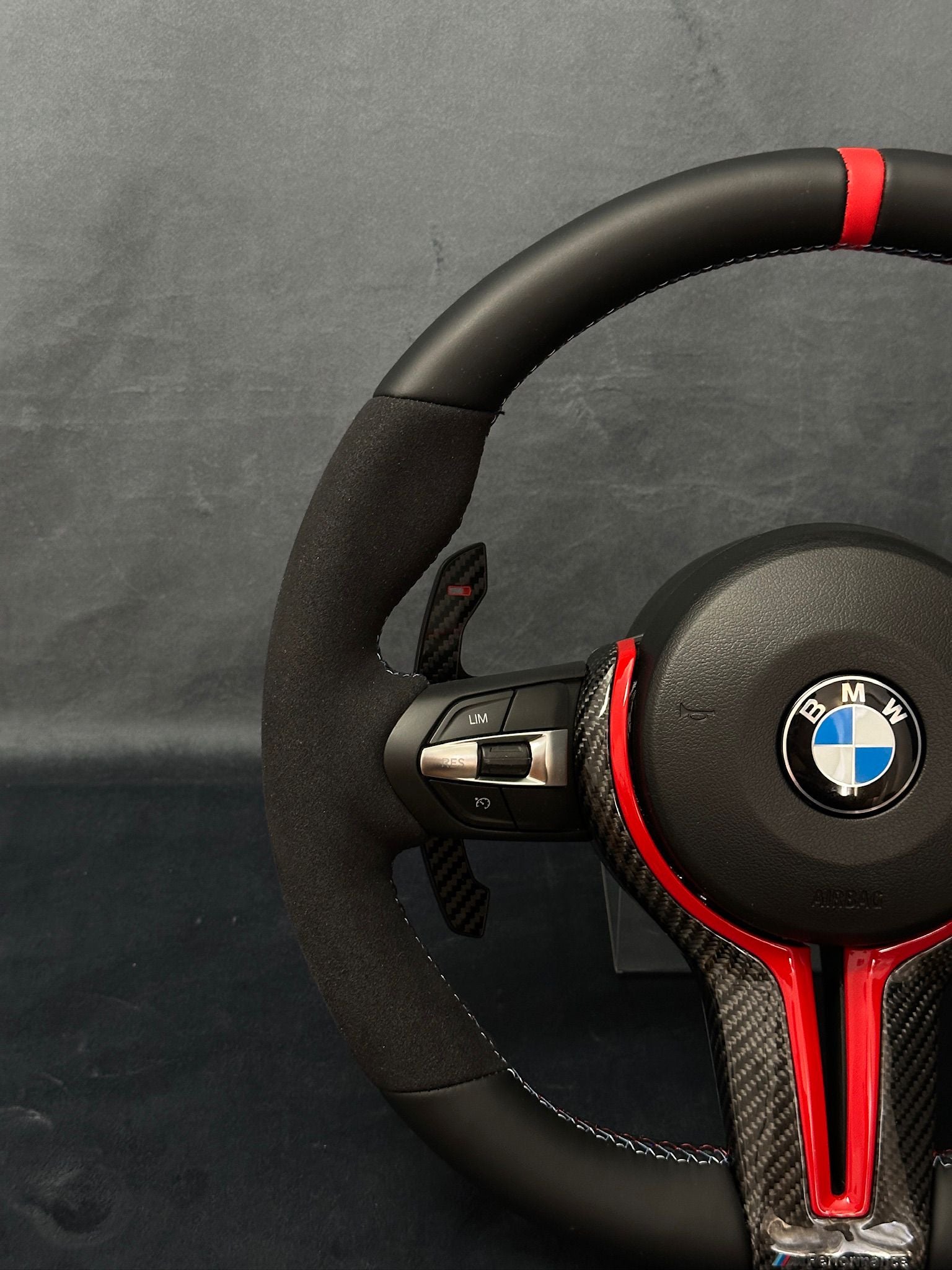 Volan BMW M Performance Carbon/Alcantara