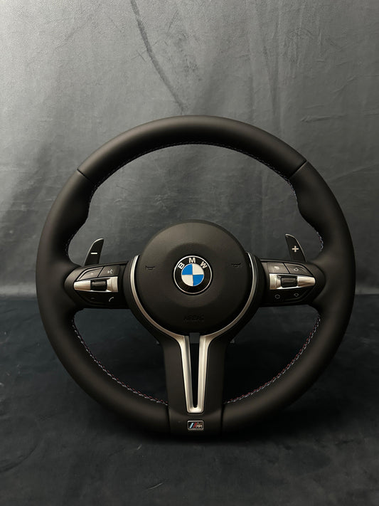 Volan BMW, Model M Performance