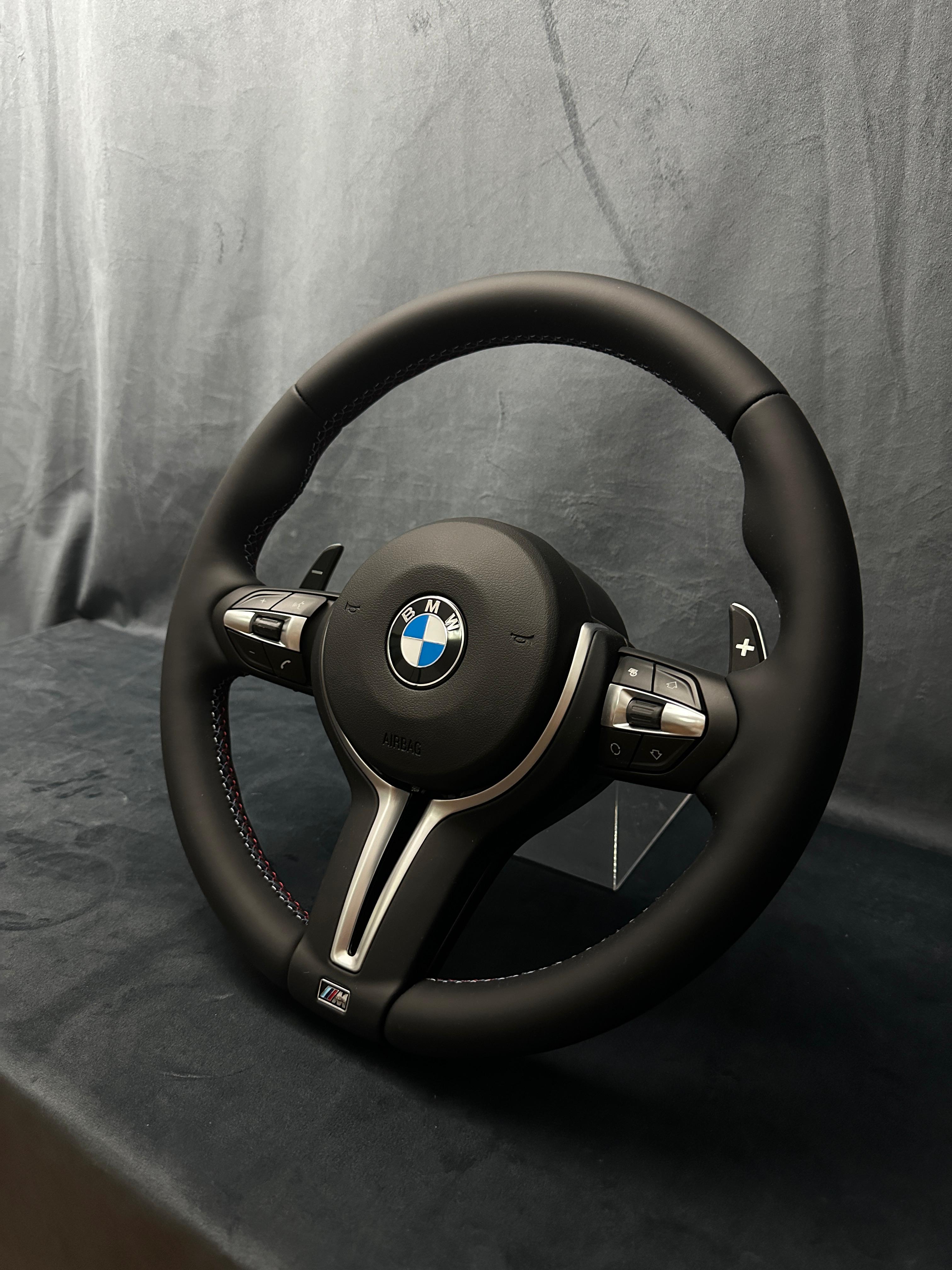 Volan BMW, Model M Performance