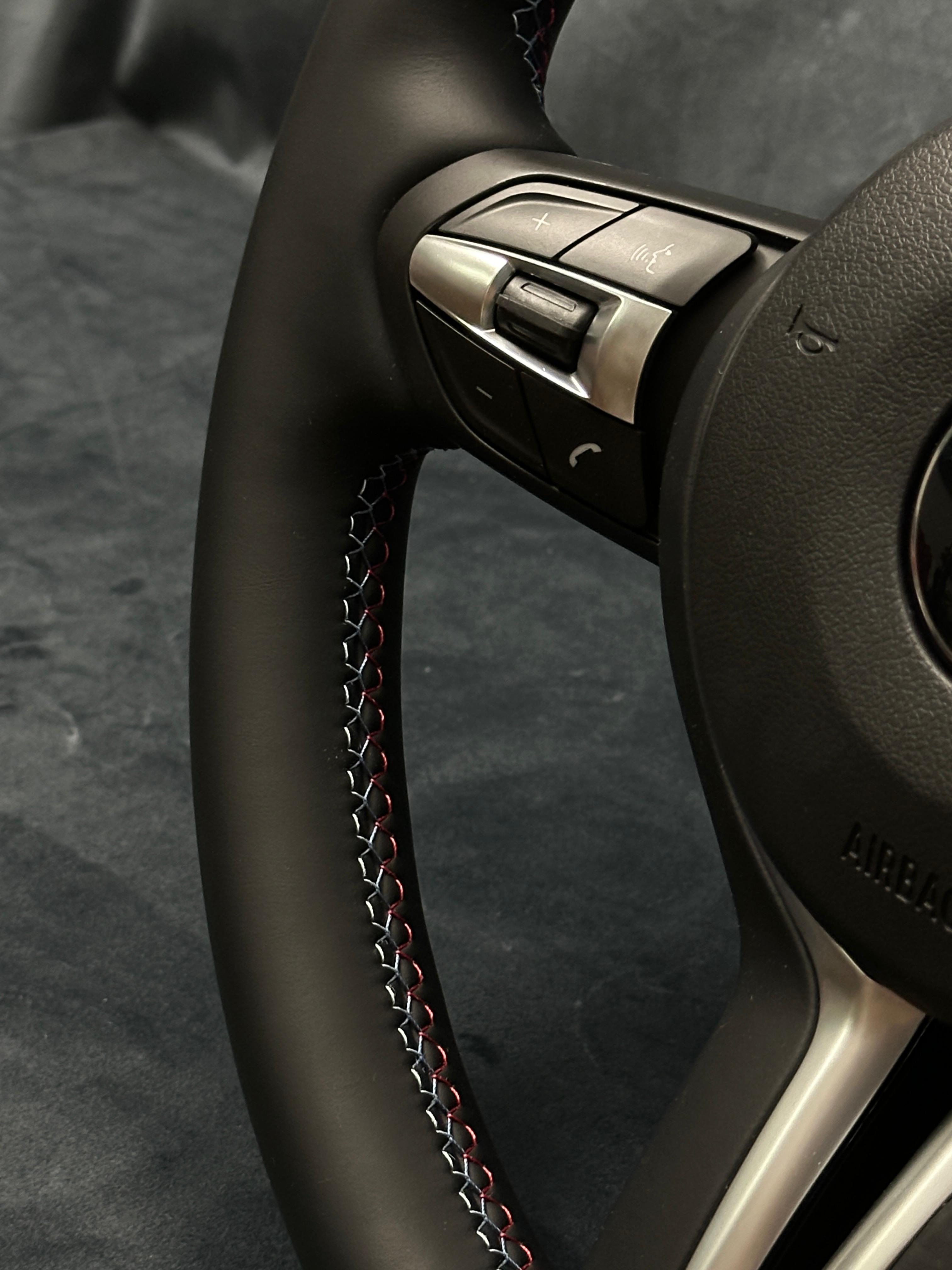 Volan BMW, Model M Performance