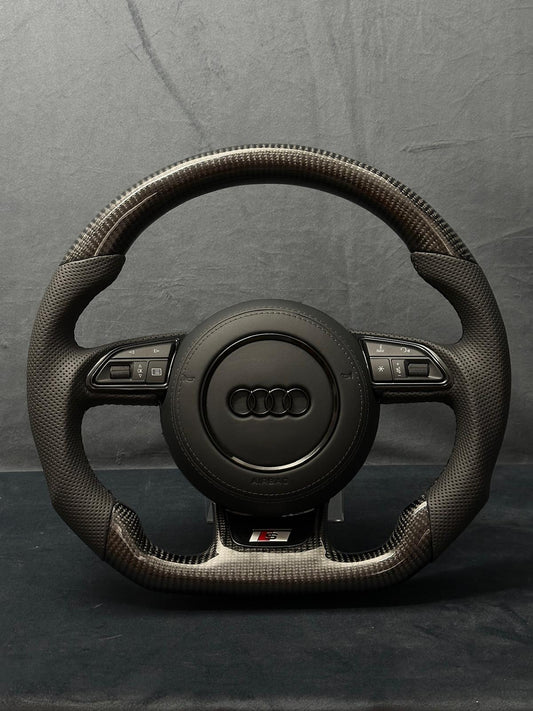 Volan Carbon Audi